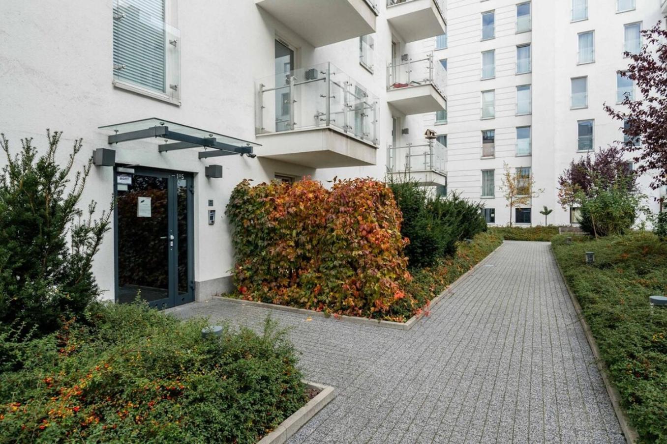 Stawki Watermelon Apartment Варшава Экстерьер фото